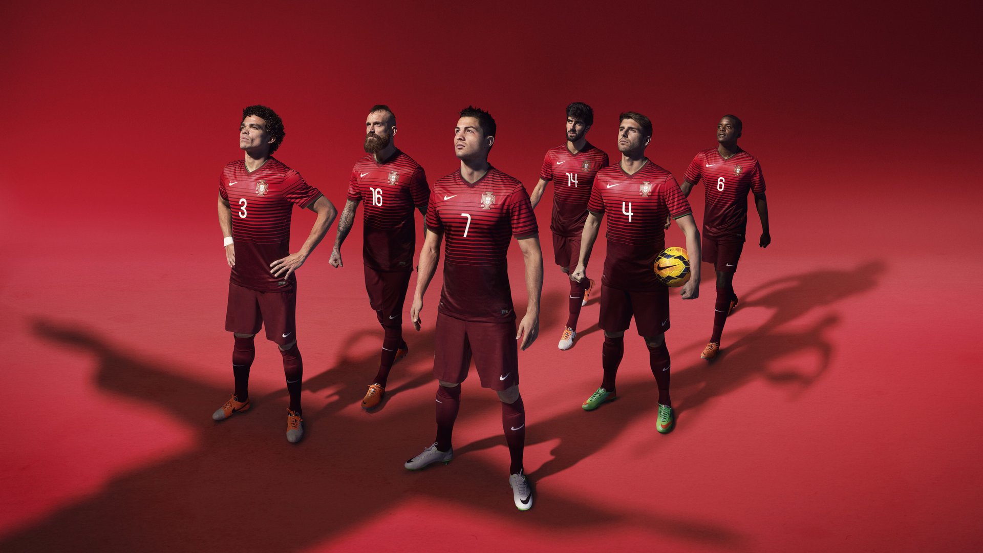 布莱顿锋线冲击力十足制造持续威胁,布莱顿战术